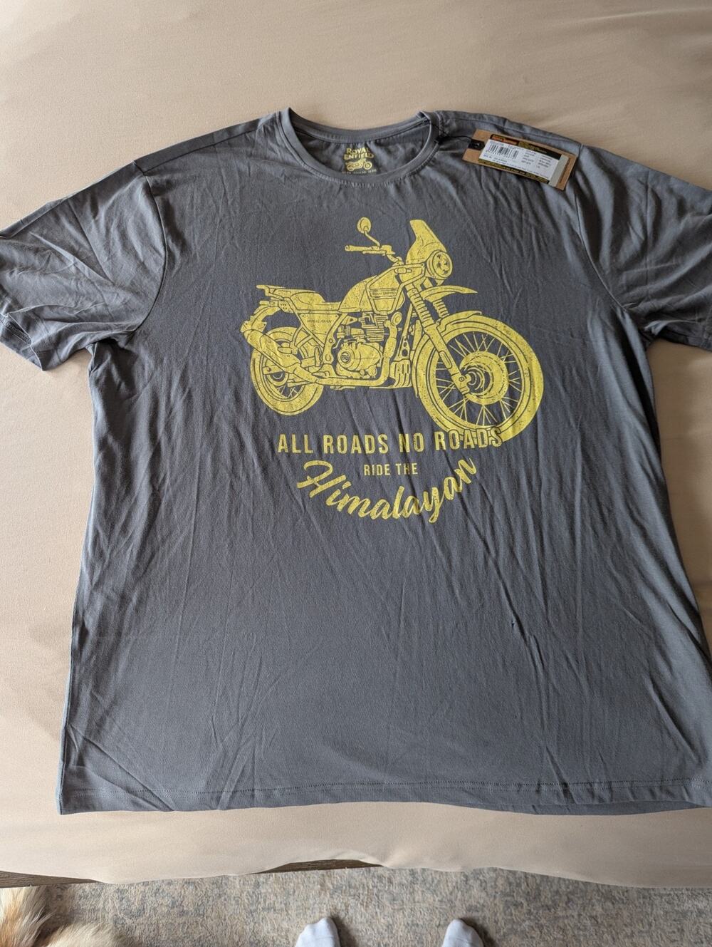 Royal Enfield Men’s Himalayan Mtcycle Graphic T Shirt 2XL Gray Yellow Biker NWT